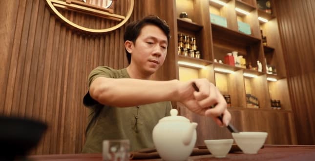 Ông Phạm Công Tuấn Hạ - Trà nhân.